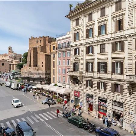 Fori Imperiali Luxe Mansion Roma Exterior foto
